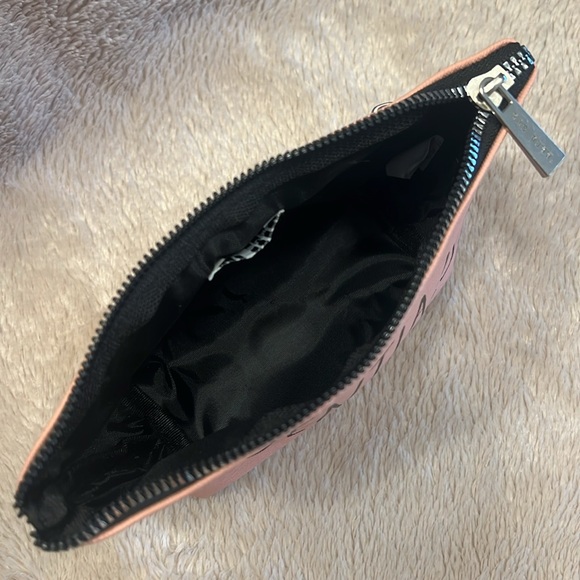 RAE DUNN “Essentials” Make Up Case *Retired - Picture 6 of 13